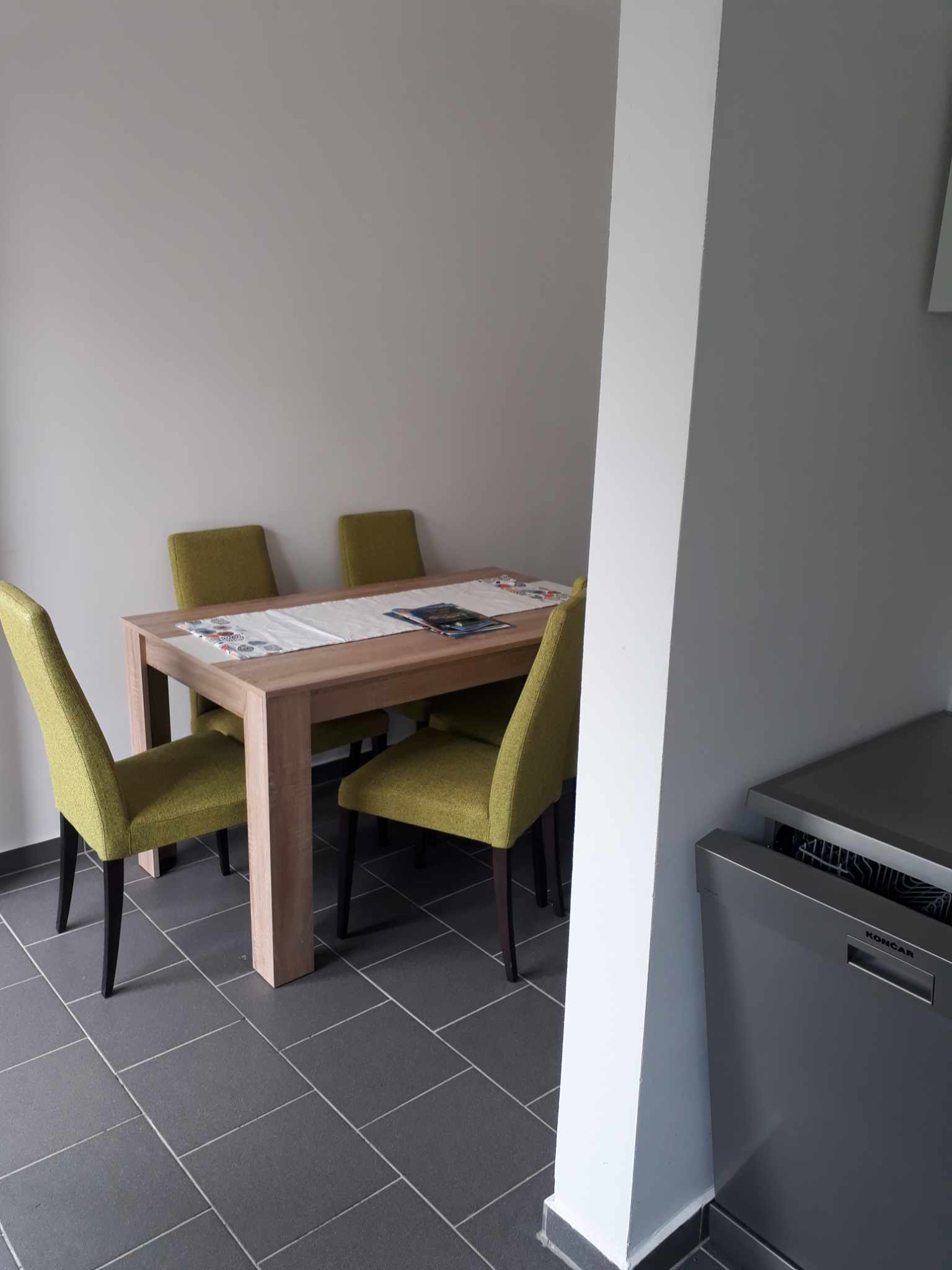 9d37abc9-2cbf-4f30-b81b-74573c6743d6