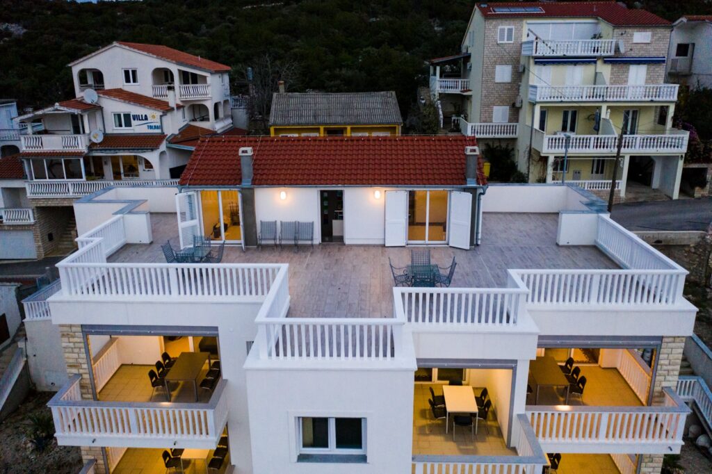 villatolnai_apartman_tisno_galeria17 (1)