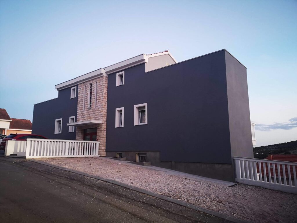 villatolnai_apartman_tisno_galeria44-scaled